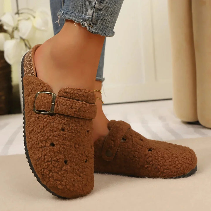 Solace Fleece Clogs